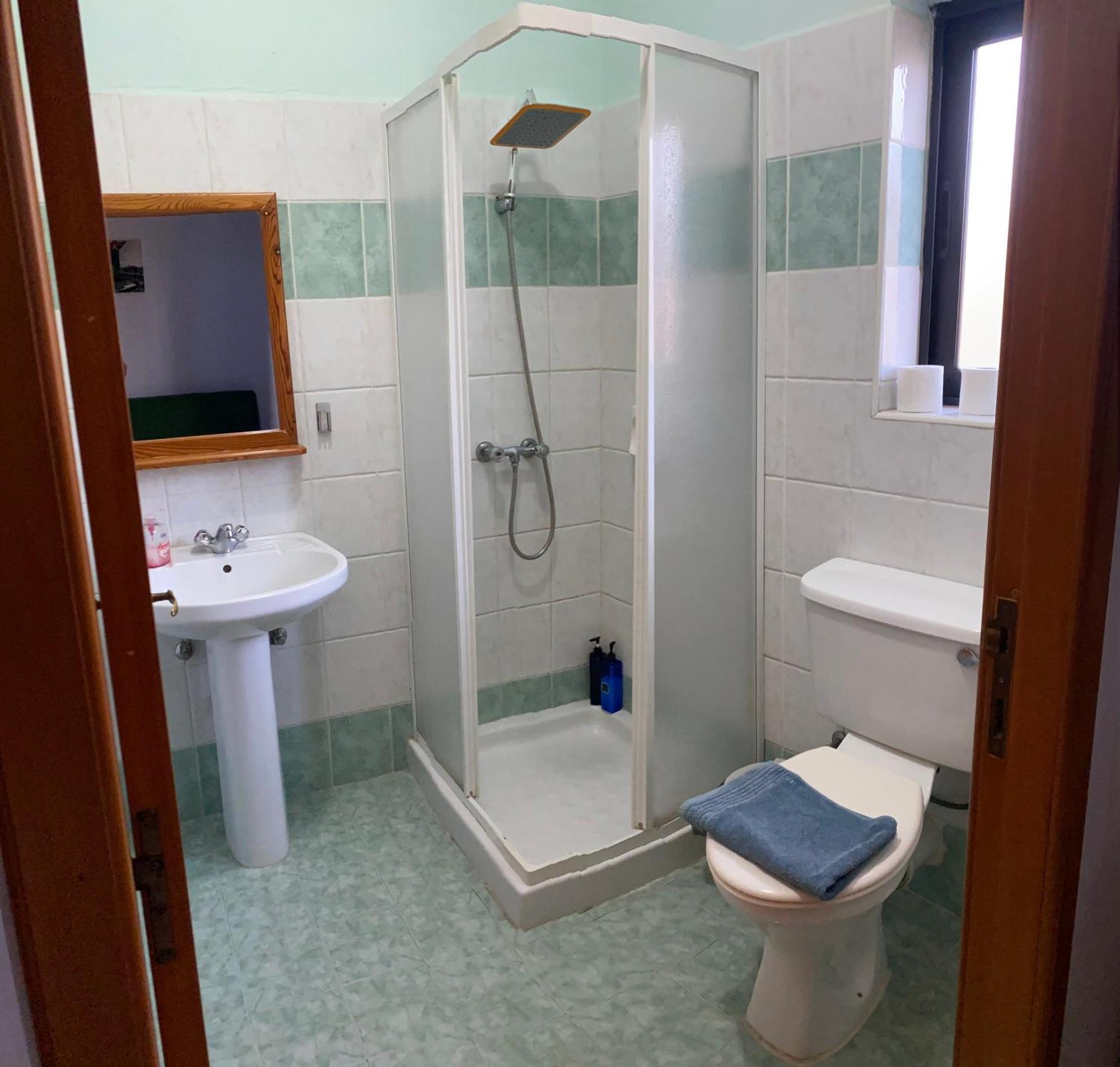 Gozo Belle Mare Apartments Marsalforn Bagian luar foto